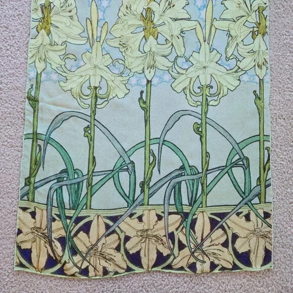 Alphonse Mucha Lily Silk Chiffon Scarf - Picture 6 of 10